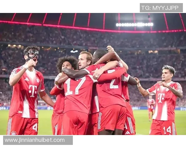 拜仁慕尼黑德甲13轮狂揽37分创历史进球纪录展现统治力