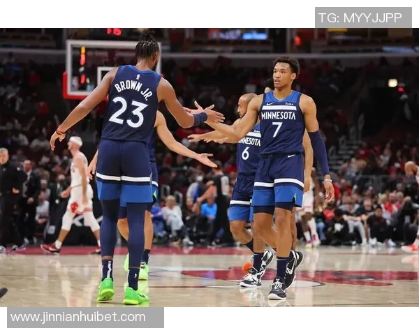 森林狼关键时刻失误频频暂停使用不当芬奇战术令人失望